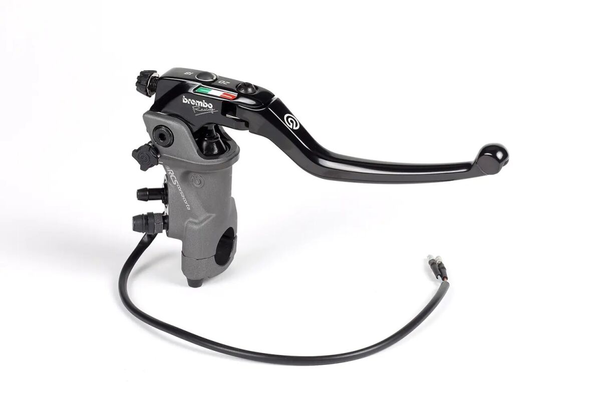 BRAKE MASTER CYLINDER RCS