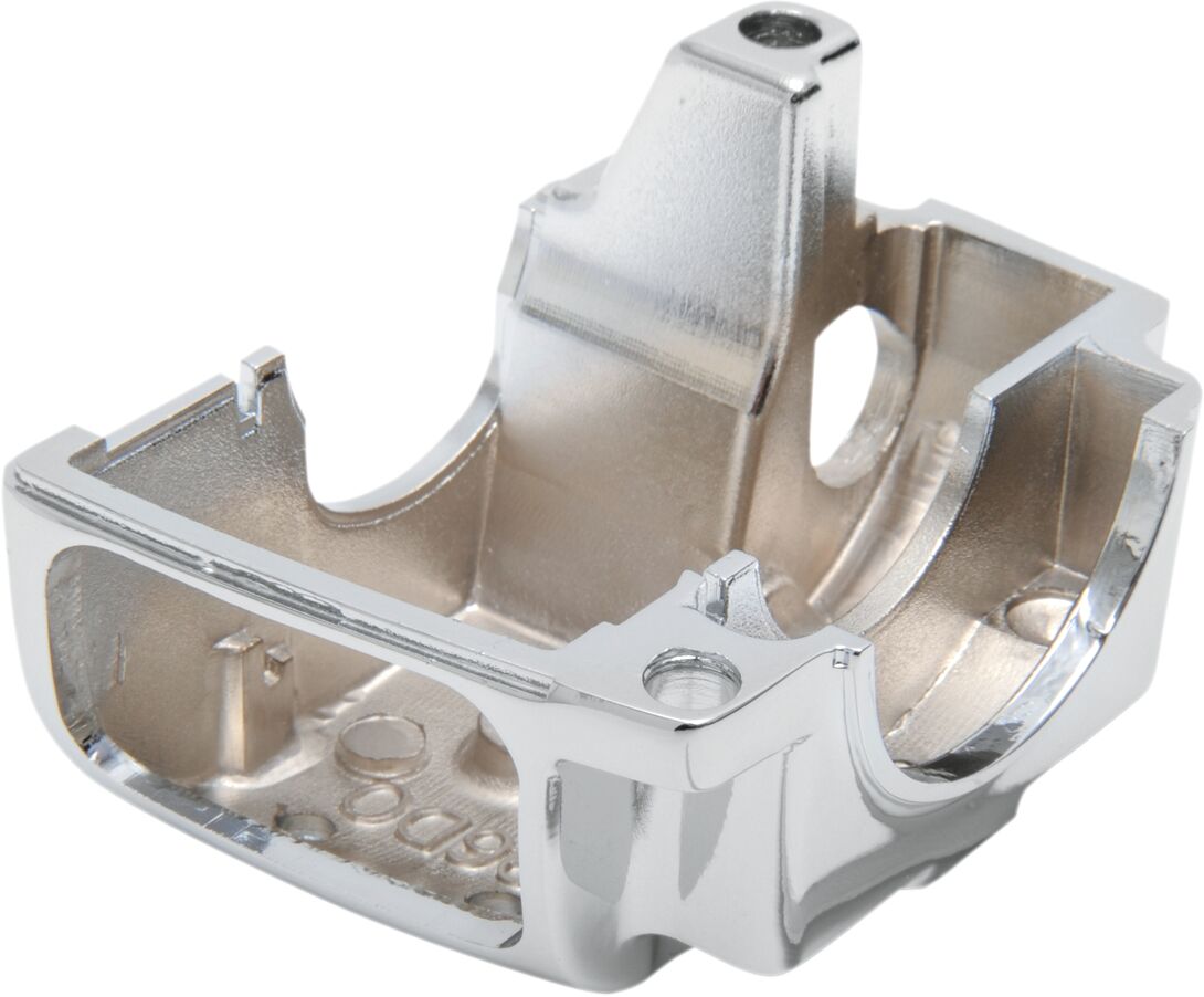 SWITCH HOUSING RIGHT/BOTTOM W/O RADIO/CRUISE CHROME