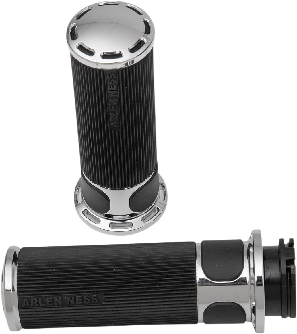 GRIPS SLOT TRACK FUSION THROTTLE BY CABLE CHROME
