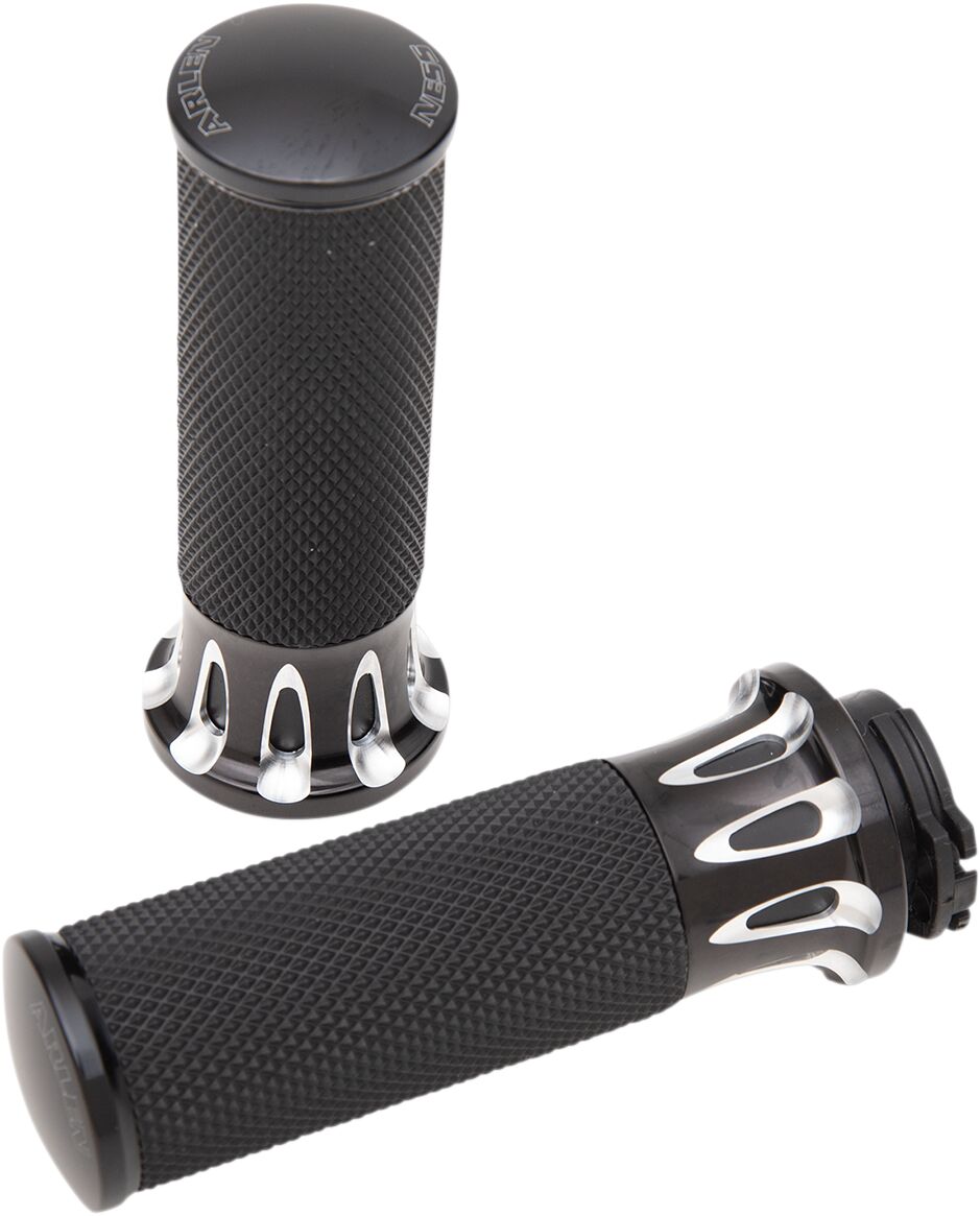 GRIPS DEEP CUT FUSION THROTTLE BY CABLE BLACK