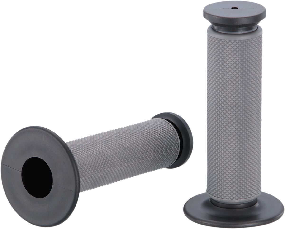 QUALIFIER™ FULL DIAMOND GRIPS GRAY/BLACK