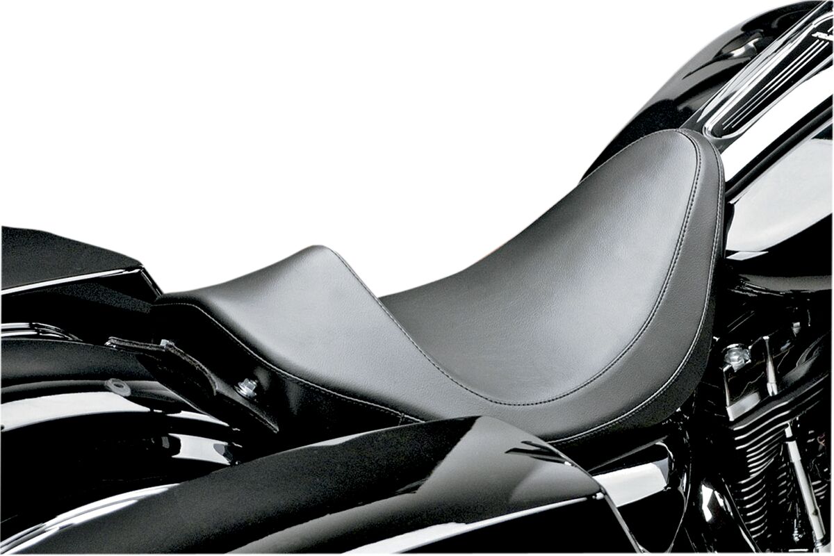 SEAT SOLO VILLIAN SMOOTH BLACK