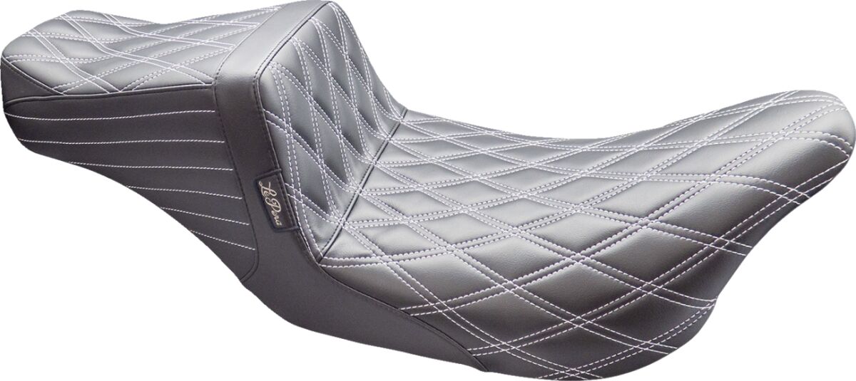 Tailwhip Seat - Double Diamond w/ Titanium Thread