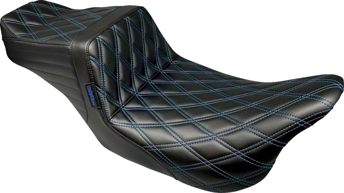 SEAT TAILWHIP DOUBLE DIAMOND W/BLUE THREAD 08-23 TOURING