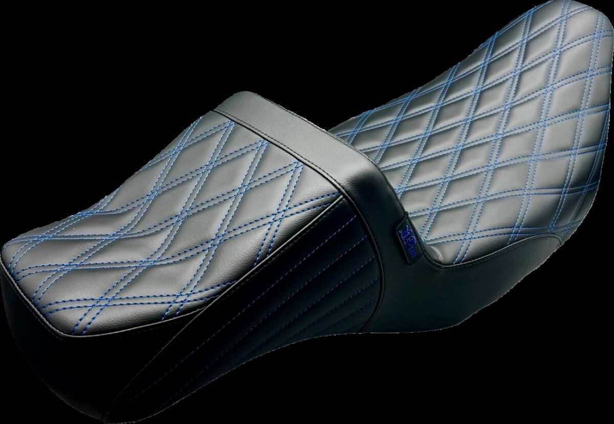 SEAT TAILWHIP DADDY LL DBL DIAMD W/BLUE THREAD 08-23 TOURING