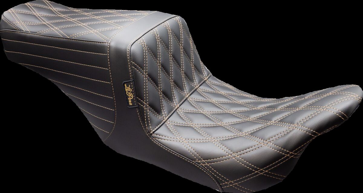 Tailwhip Seat - Front Double Diamond w/ Chestnut Thread - Black