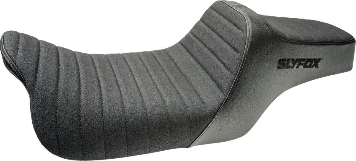 Highnoon Seat - Vinyl - Classic Stitch - Black Logo - FLH/FLT '08-'24