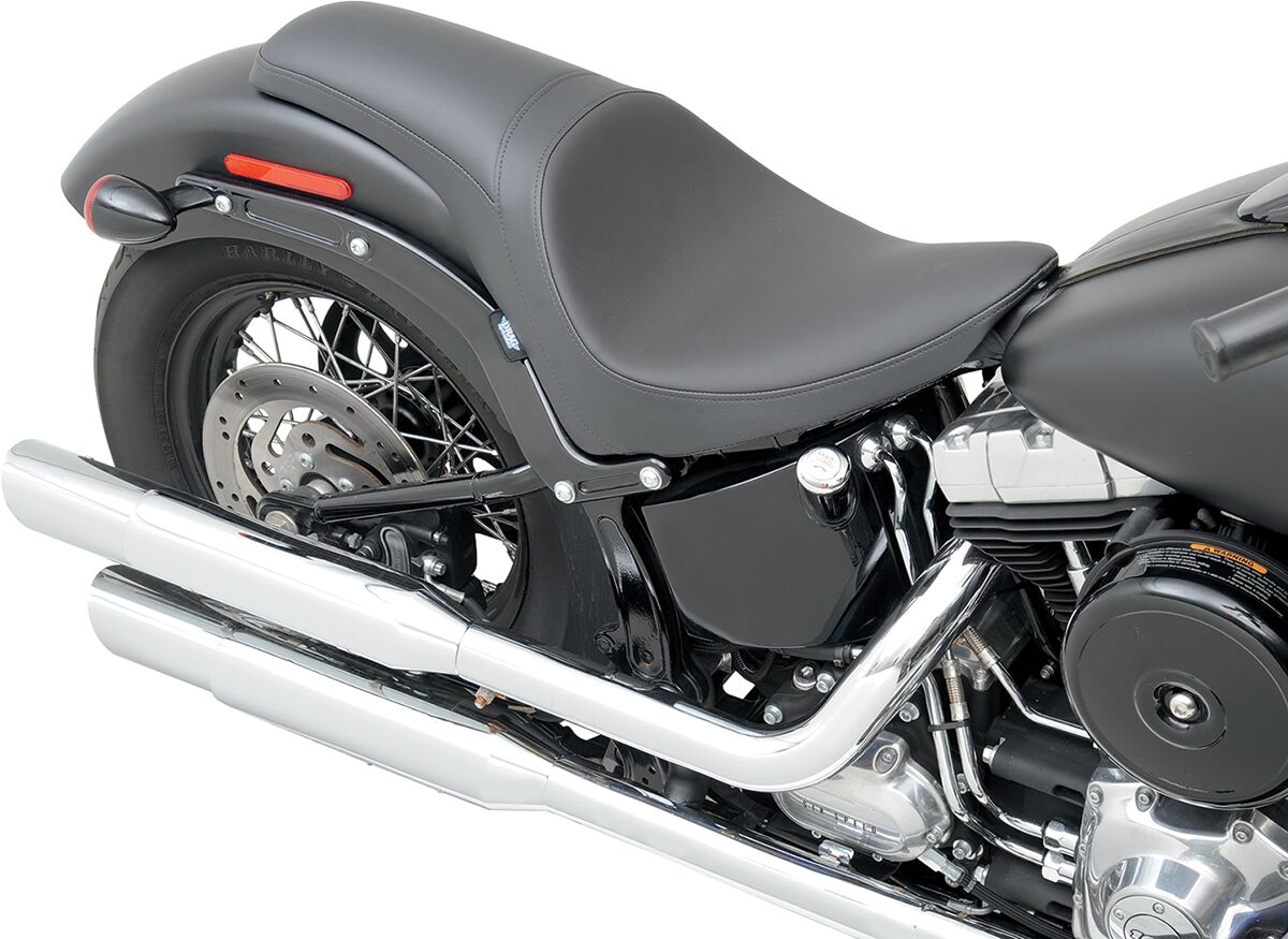 SEAT PREDATOR FULL LENGTH FRONT SMOOTH VINYL BLACK