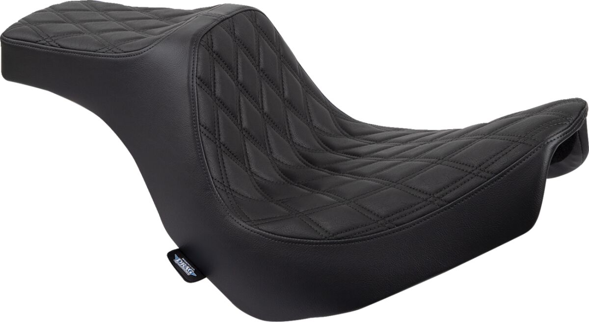 Predator III Seat - Double Diamond - Black w/ Black Stitching - Softail 18+