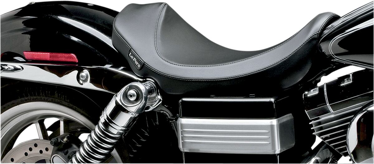 SEAT VILLIAN SOLO SMOOTH BLACK