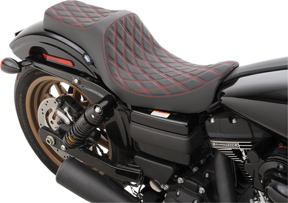 SEAT PREDATOR III DOUBLE DIAMOND BLACK/RED