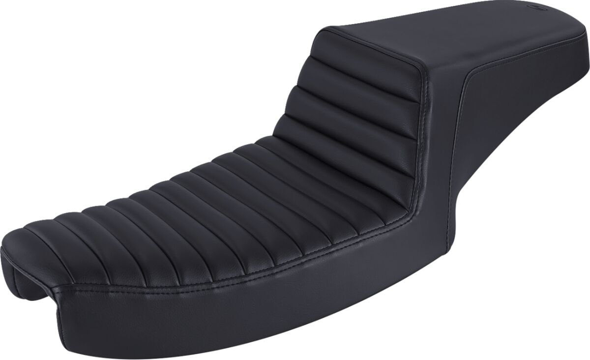 Step Up Seat - Tuck and Roll - Dyna