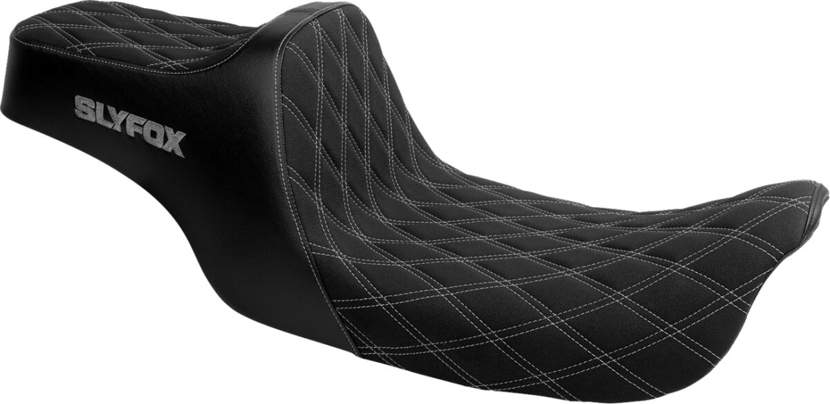 Highnoon Seat - Double Diamond - Silver Logo - Dyna