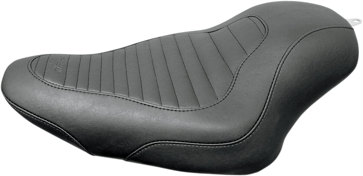 SEAT TRIPPER™ SSOLO TUCK N' ROLL STITCH