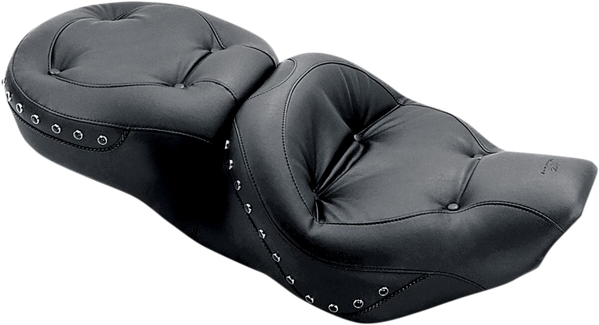 SEAT REGAL ONE-PIECE ULTRA TOURING 2-UP PILLOW TOP WITH BLACK STUBS