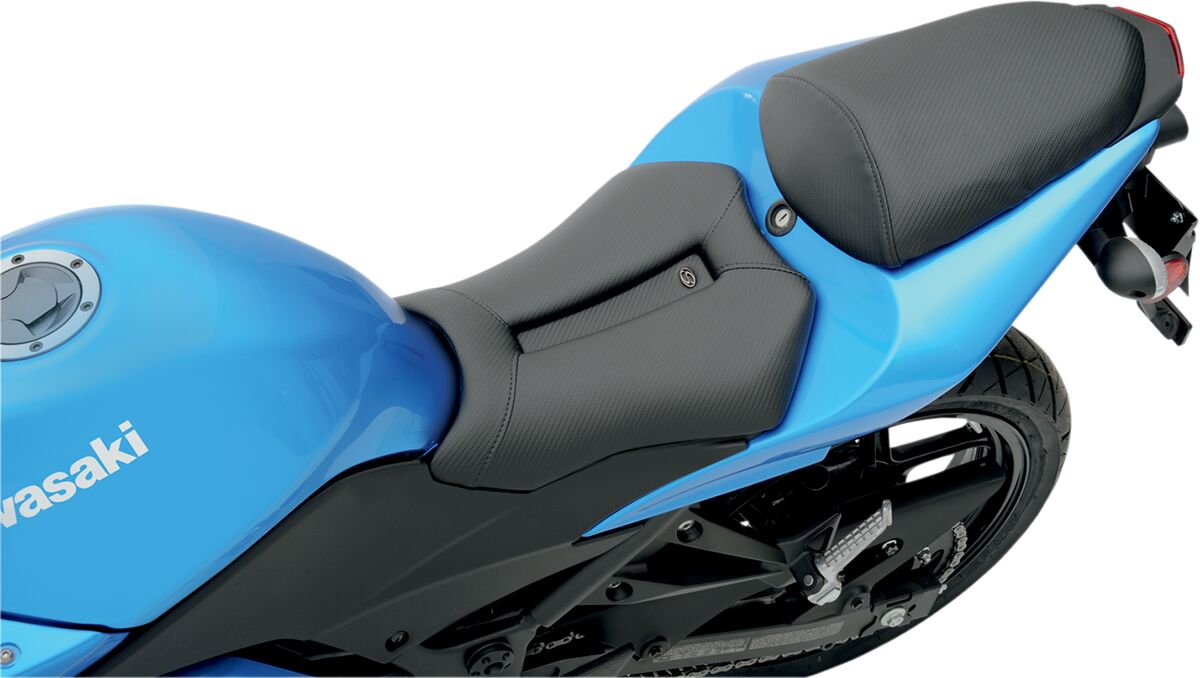 SOLO SEAT GEL-CHANNEL - TRACK CF FRONT SADDLESUEDE PLAIN CARBON LOOK
