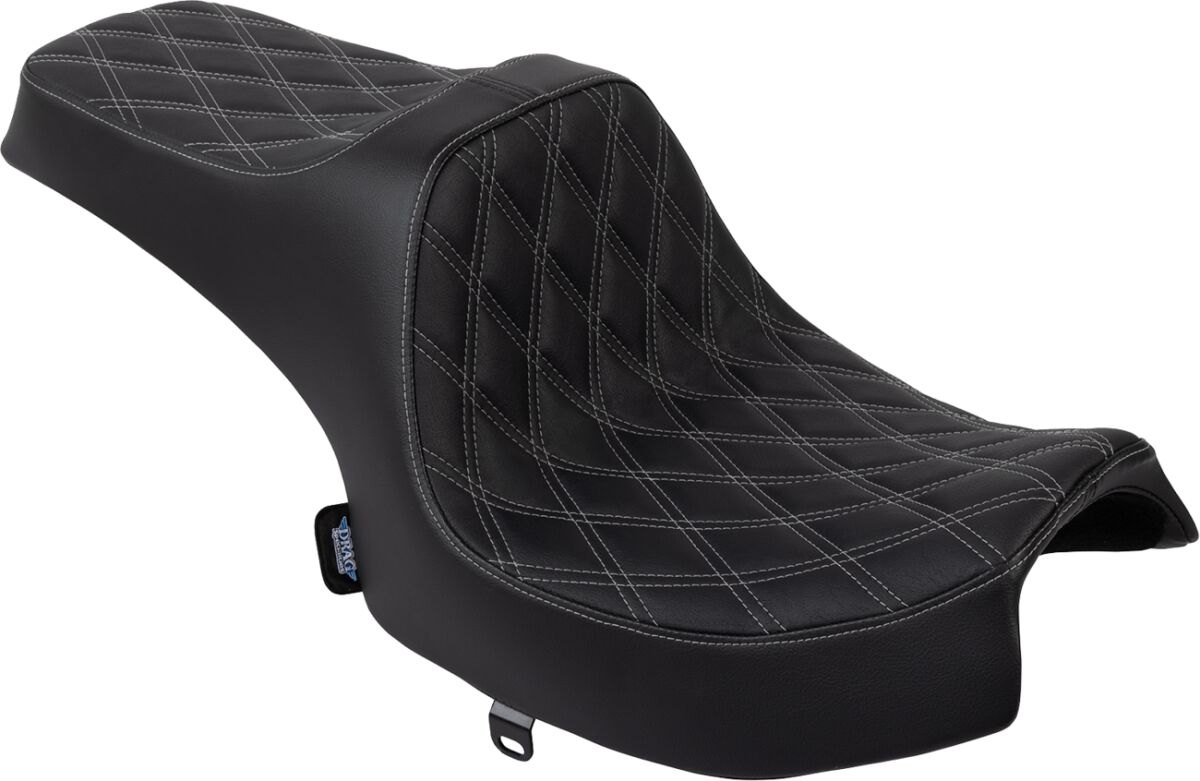 Predator III Seat - Vinyl - Double Diamond - Silver Stitch - Challenger