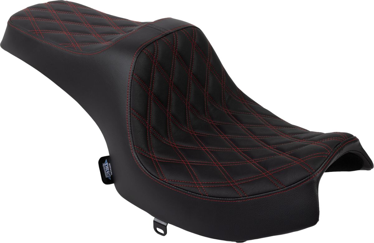 Predator III Seat - Vinyl - Double Diamond - Red Stitch - Challenger