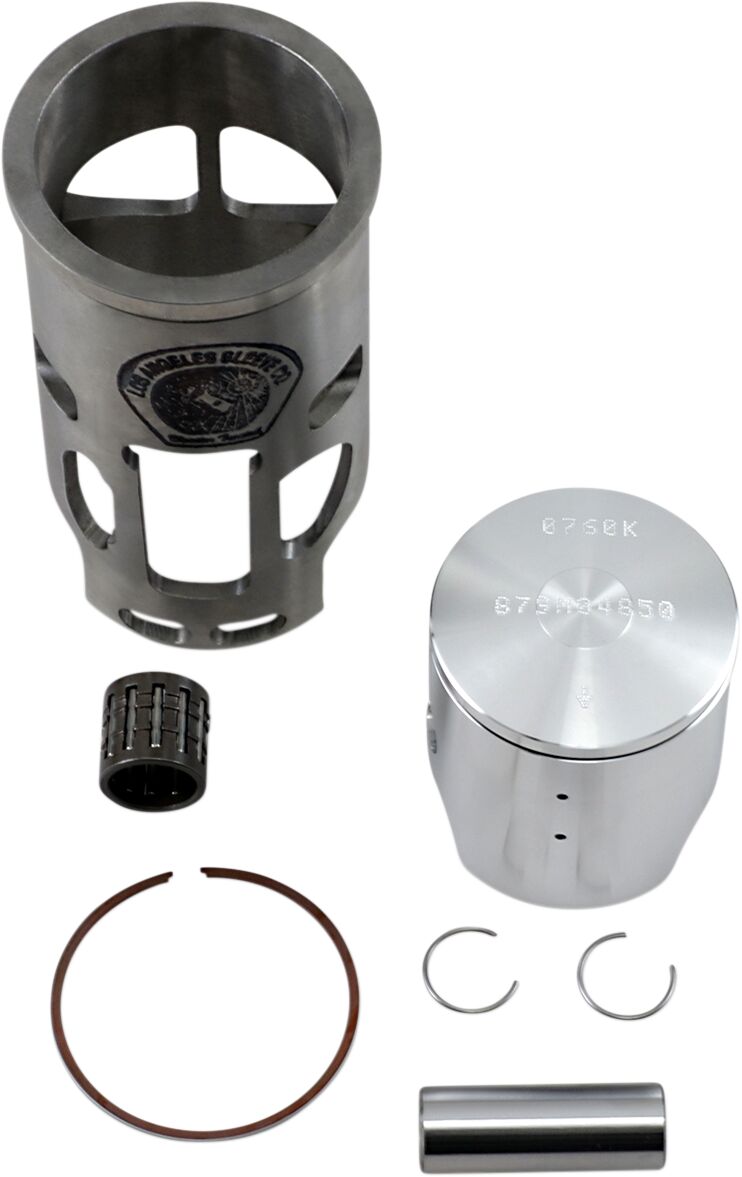 SLEEVE & PISTON KT KAW