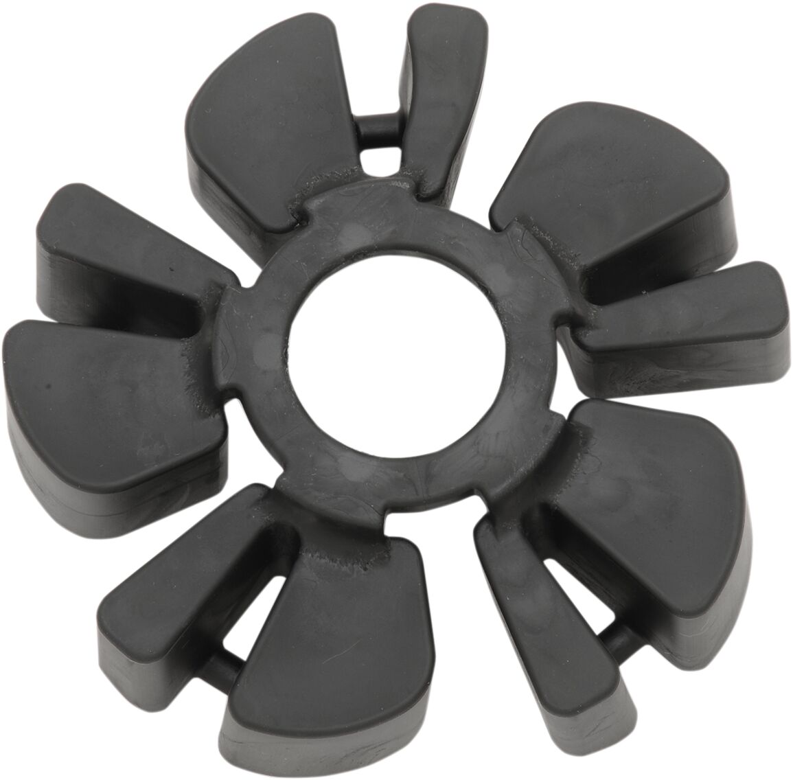 Summutava ajami isolaator