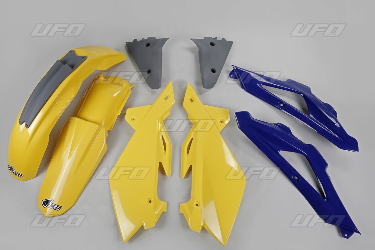 Täielik plastikukomplekt Husqvarna TC 250/300/450, OEM-värv