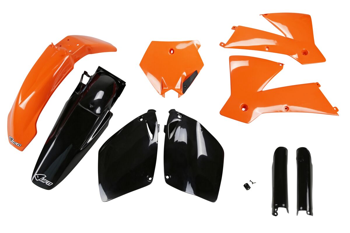 Täielik plastikukomplekt KTM2T/4T 03, OE