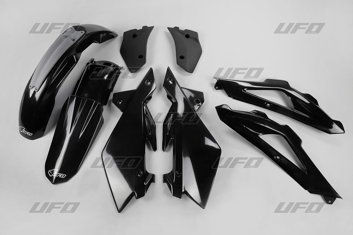 Täielik plastikukomplekt, HUSQVARNA CR 125/250, must