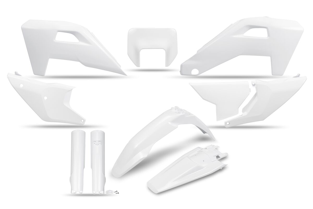 Täielik plastikukomplekt FE/TE 25-26 koos