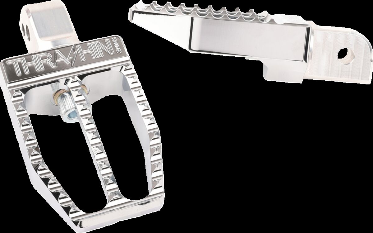 FOOTPEGS MILITANT M8 SOFTAIL REAR CHROME