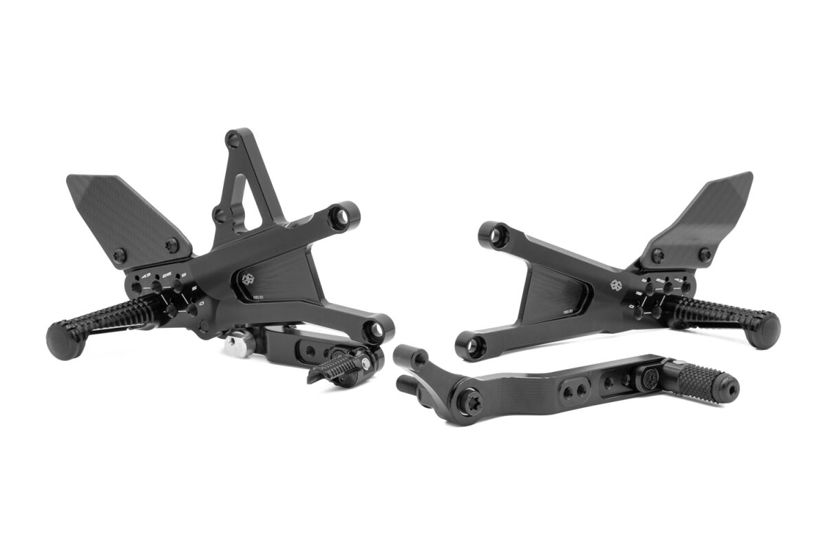 REARSET FXR BLACK TRIUMPH