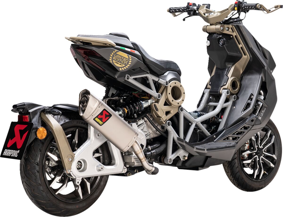 SLIP-ON LINE MUFFLER TITANIUM