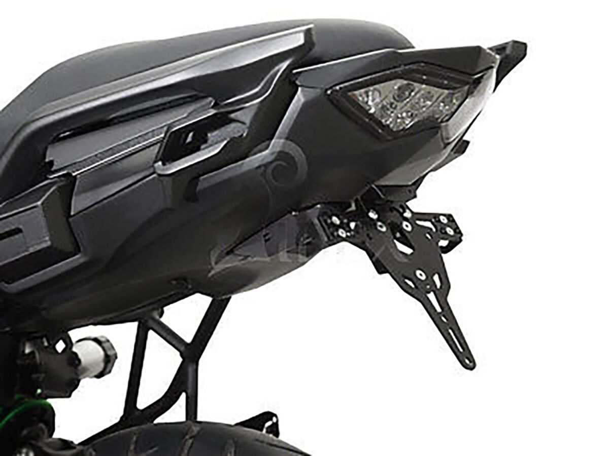 LCS PLT HLD TYPE D VERSYS 650(