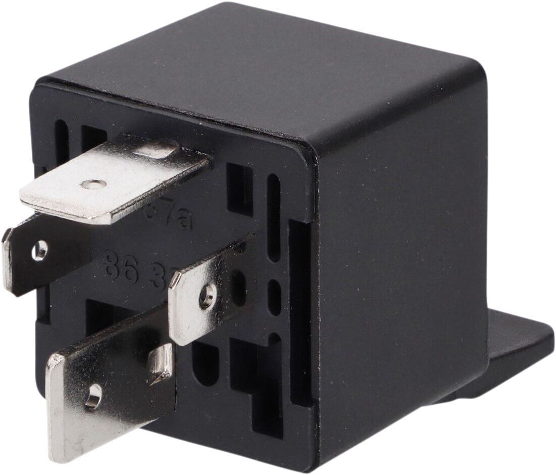 Starteri solenoid / relee