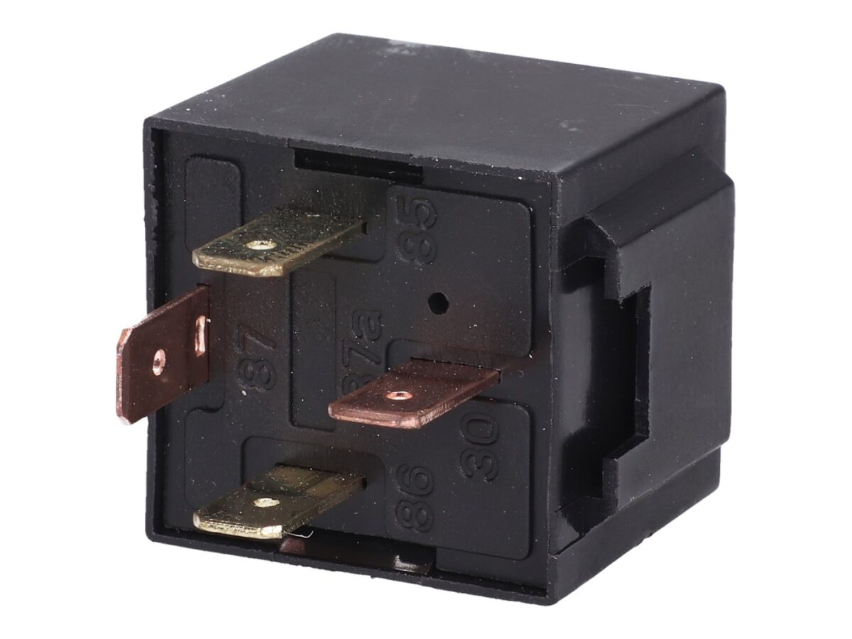 Starteri solenoid / relee