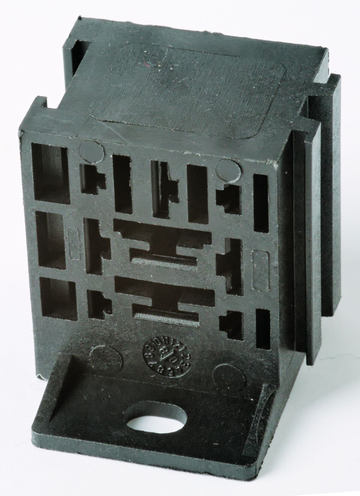 Pesa 6,3MM kontaktiga releedele