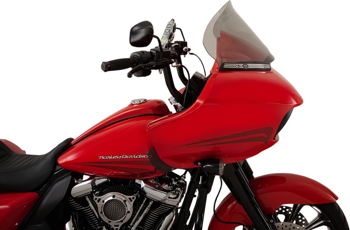 Tuuleklaas Flare, Pro turismi, 12", Road Glide, toonitud