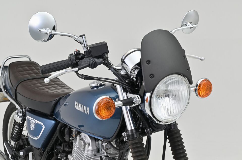 Näidiku visiiri ja kronsteini komplekt, Yamaha