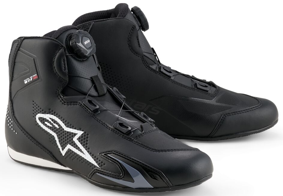 Jalats Celer, must/valge, 6
