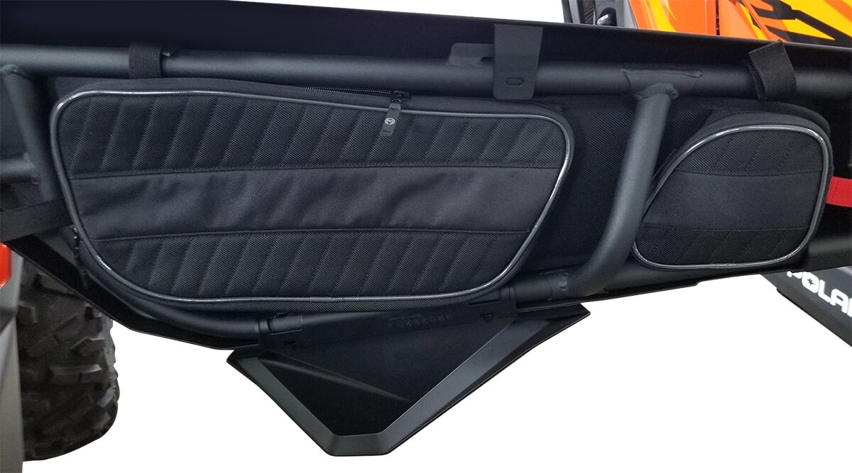 Uksekott Maverick X3, esimene